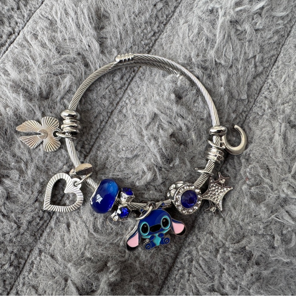 Stitch Charm Bracelet - Picture 4 of 4